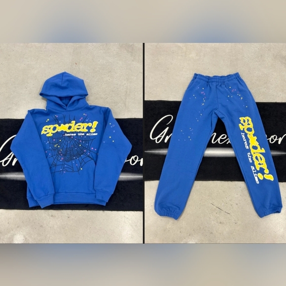 Spider hoodie - Picture 7 of 15